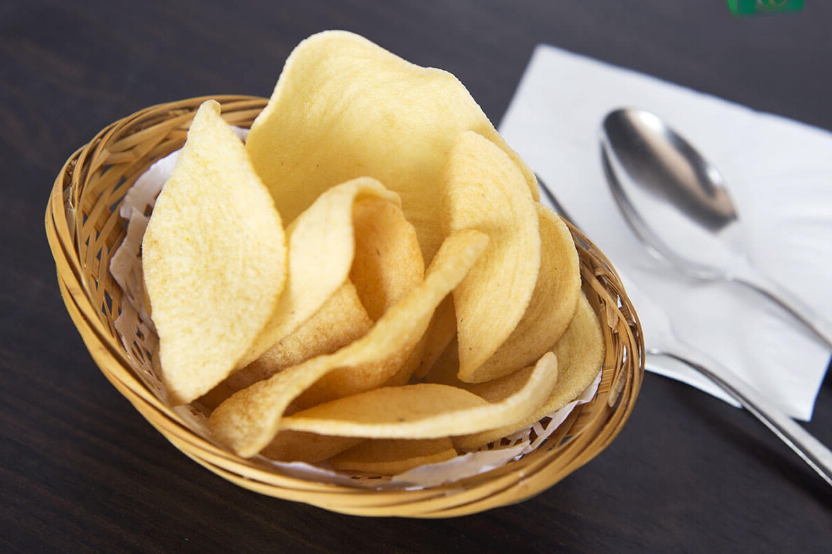 vietnamese-prawn-crackers-banh-phong-tom-recipe