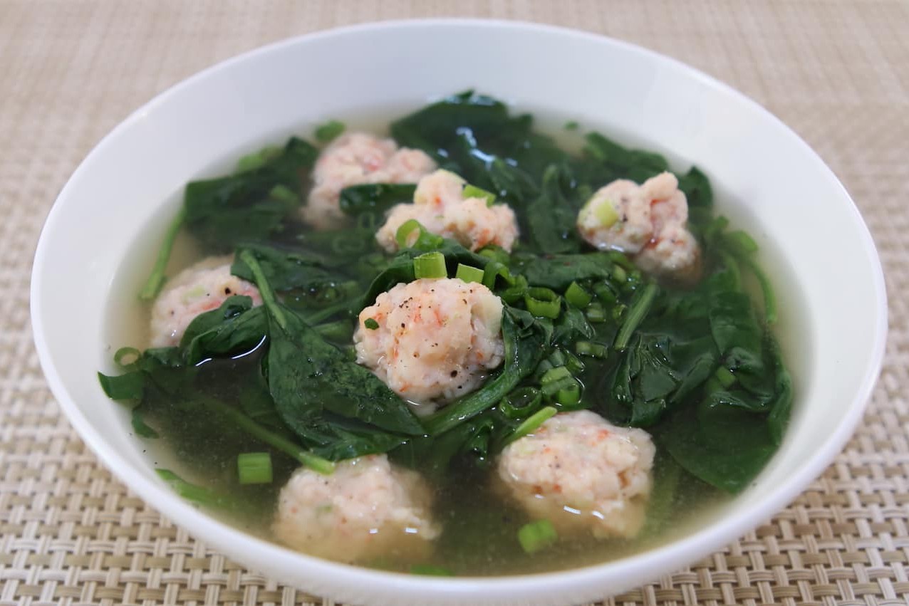 vietnamese-sweet-leaf-soup-with-shrimp-canh-rau-ngot-nau-tom-recipe